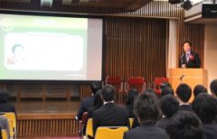 圓母平愛 日本奨学生奨学証書授与式