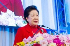 上信越大会でメッセージを語る韓鶴子総裁